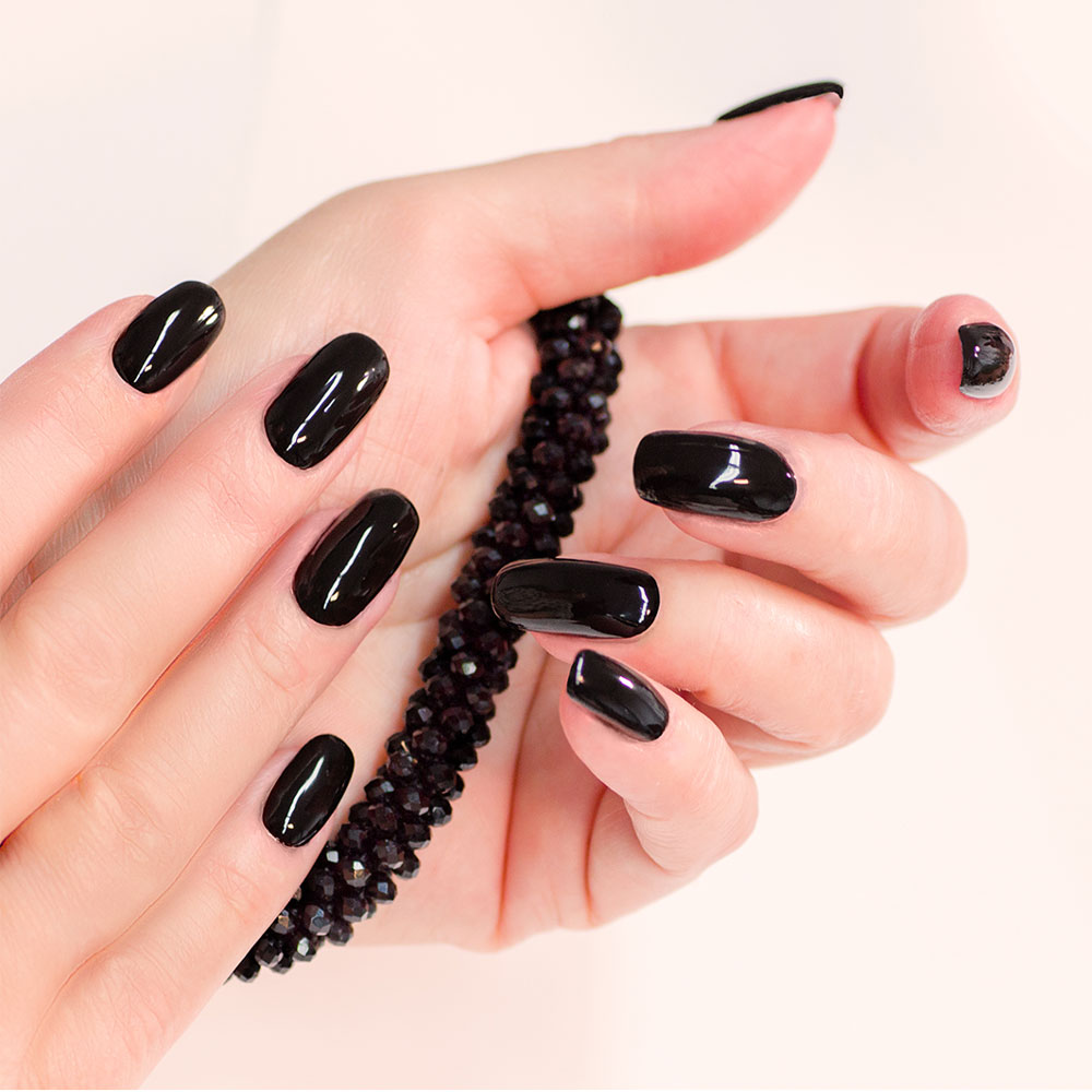 Nagellack "Deep Black" van Look-To-Go 